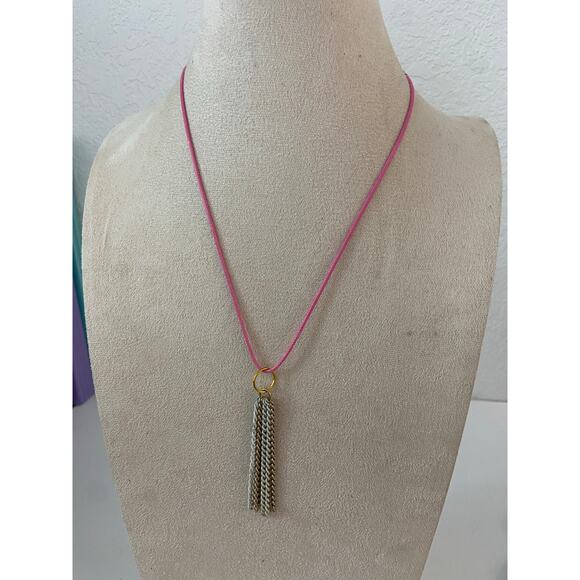 White Chain tassel necklace - Picture 1 of 3